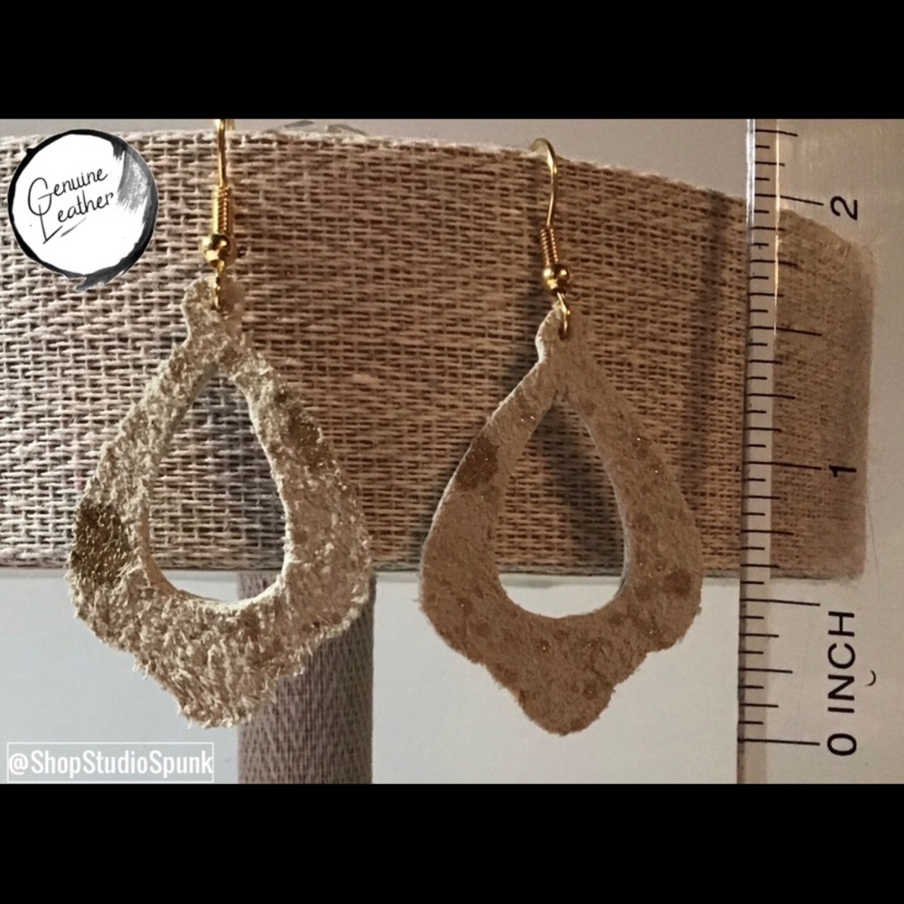 Genuine Leather Earrings-Off White w/Gold Splatter